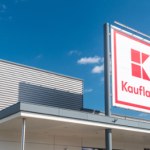 Calvin Klein, Tommy Hilfiger i Pierre Cardin przeceniono na 49,99 zł. Kaufland rusza z promocją