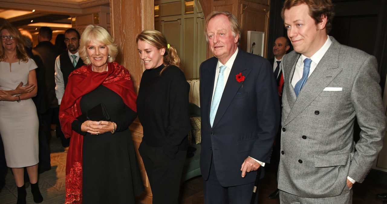 Camilla Parker Bowles z byłym mężemi i dziećmi /Getty Images