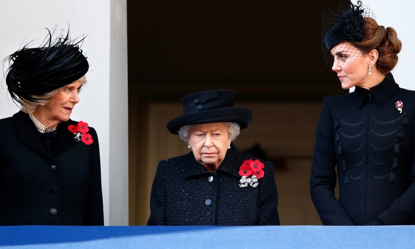 Camilla Parker-Bowles z królową i księżną Kate /Max Mumby/Indigo /Getty Images