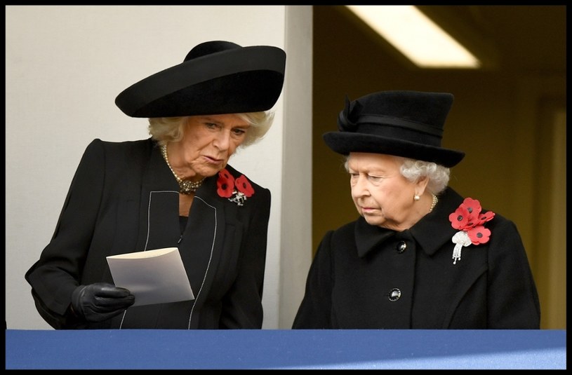 Camilla z królową Elżbietą II w listopadzie br. /East News