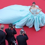 Cannes 2022: Jak przeżyć festiwal? Zakazy, nakazy, walka o bilety, kreacje