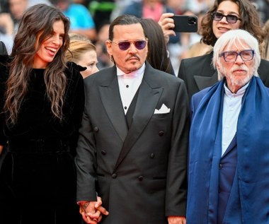 Cannes 2023: Owacja na stojąco dla Johnny'ego Deppa. Z trudem powstrzymywał łzy