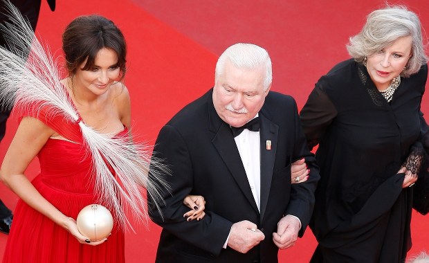 Cannes oddało hołd Wajdzie. Na czerwonym dywanie pojawił się Wałęsa
