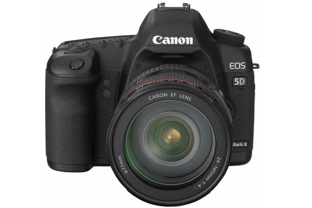 Canon EOS 5D Mark II /materiały prasowe