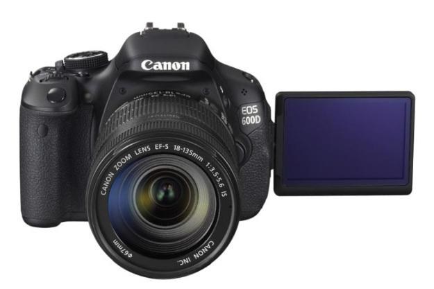 Canon EOS 600D - najlepszy aparat fotograficzny 2011 - 2012 wg. EISA /materiały prasowe