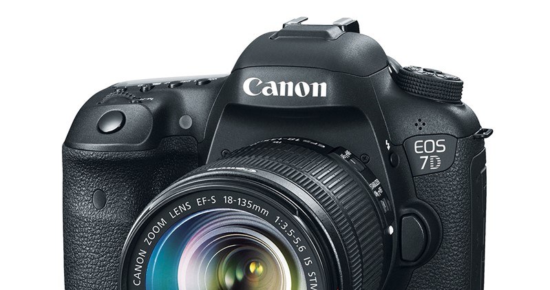 Canon EOS 7D Mark II /materiały prasowe