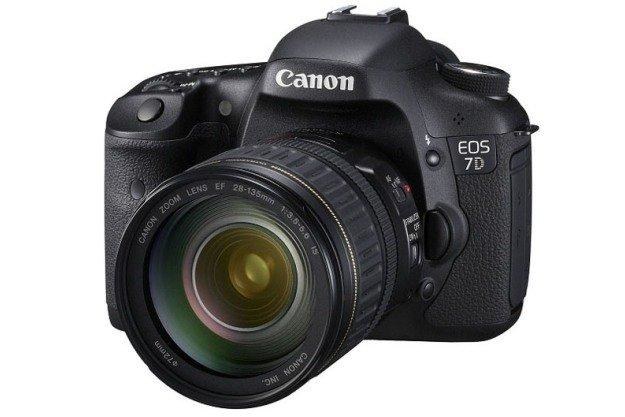 Canon EOS 7D /materiały prasowe
