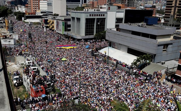 Caracas: Setki tysięcy Wenezuelczyków protestowały przeciwko Maduro