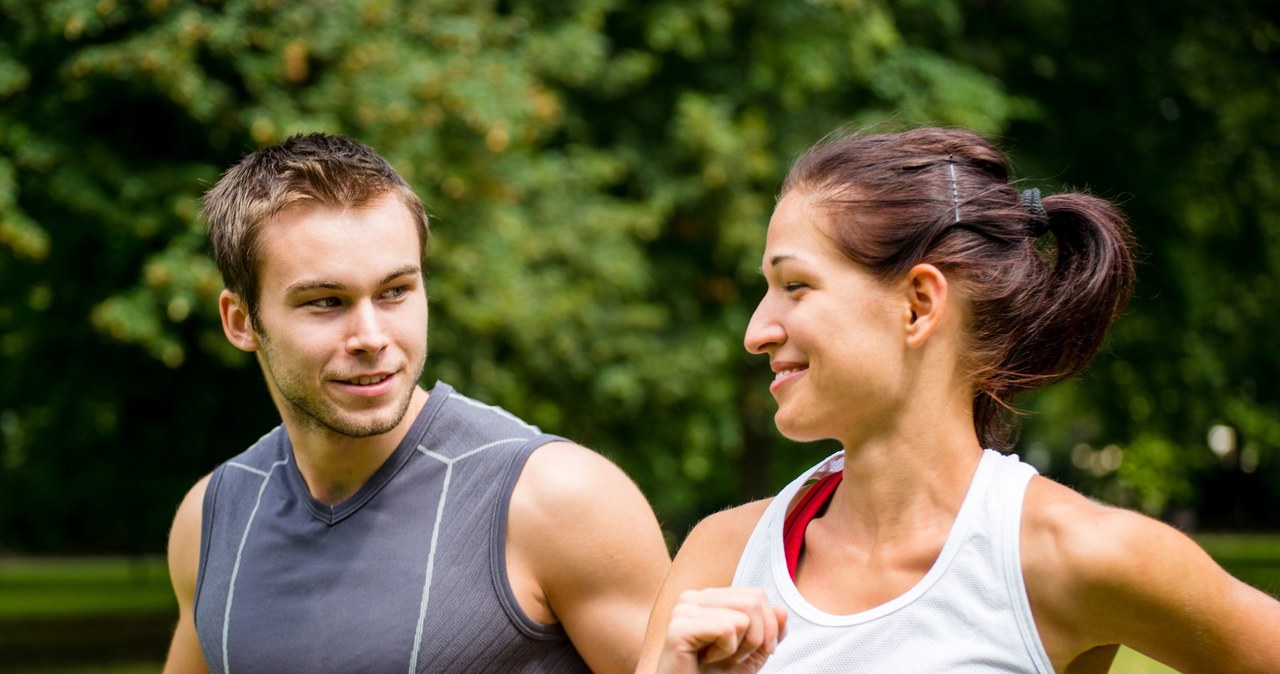 Cardio poprawia wydolność serca i płuc, przyspieszając utraty wagi i poprawiając ogólną kondycję organizmu. /123RF/PICSEL