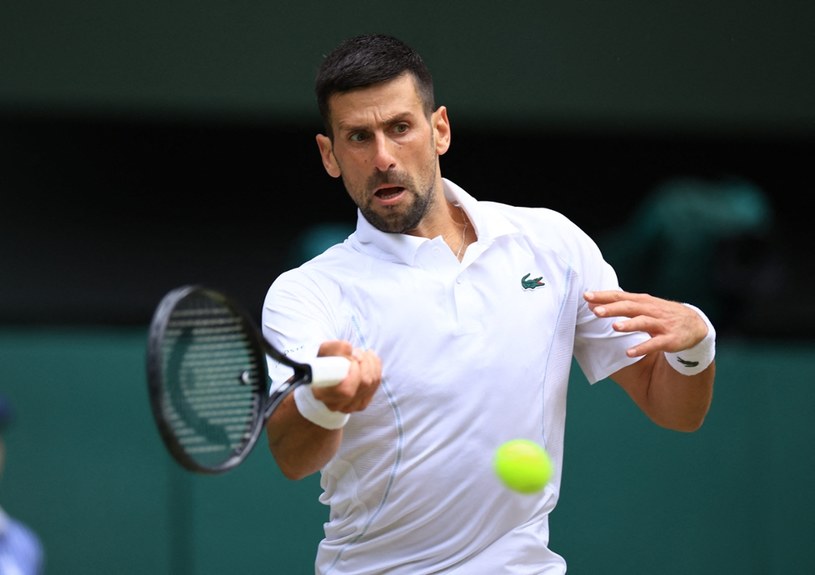 Carlos Alcaraz kontra Novak Djoković w finale Wimbledonu. Śledź przebieg spotkania w Interii