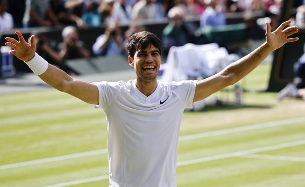 Carlos Alcaraz zwycięzcą Wimbledonu! Pokonał Novaka Djokovicia