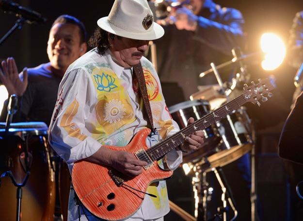 Carlos Santana zagra w Dolinie Charlotty - fot. Kevork Djansezian /Getty Images/Flash Press Media
