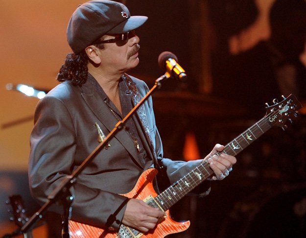 Carlos Santana zgromadził na albumie prawdziwą plejadę gości - fot. Kevin Winter /Getty Images/Flash Press Media