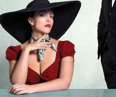 Caro Emerald wygrywa z doktorem House'em!