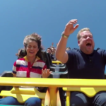 "Carpool Karaoke": Selena Gomez i James Corden na rollercoasterze!