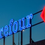 Carrefour zaszalał z elektroniką. Konsole, telewizory i markowe AGD mocno przecenione