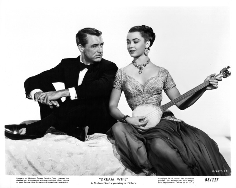 Cary Grant i Betta St. John w filmie "Żona moich marzeń" /Archive Photos / Stringer /Getty Images