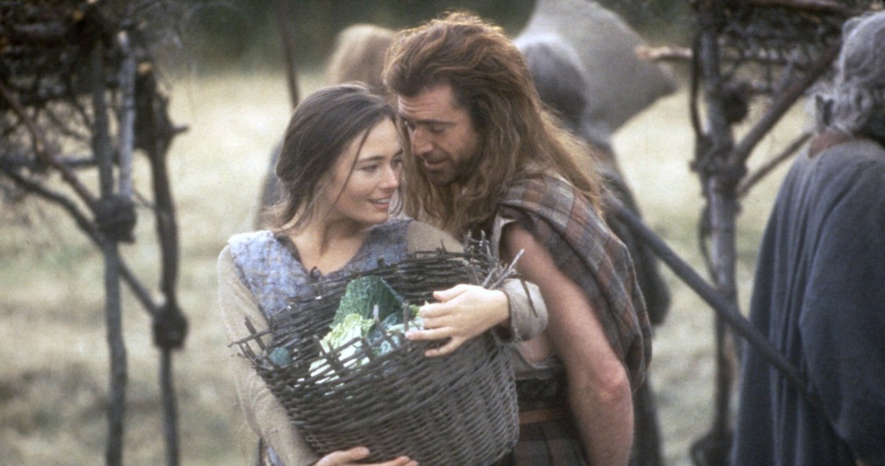 Catherine McCormack i Mel Gibson w scenie z filmu "Braveheart - Waleczne Serce" /Paramount /Courtesy Everett Collection /East News