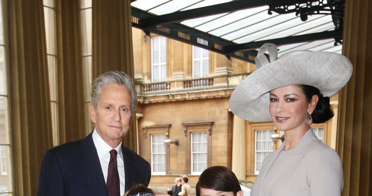 Catherine Zeta-Jones, Michael Douglas z dziećmi: Dylanem i Carys /Pool /Getty Images