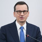 CBOS: Połowa Polaków niezadowolona, że na czele rządu stoi Morawiecki