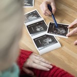 CBOS: Ponad połowa Polaków uważa, że lekarz nie może odmówić przerwania ciąży