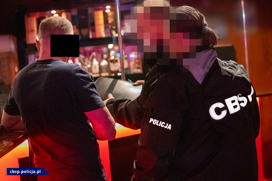 CBŚP zatrzymało w czasie akcji 16 osób /CBŚP