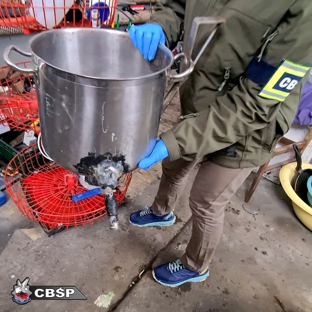 CBŚP zlikwidowało laboratorium amfetaminy w powiecie oleśnickim /CBŚP /