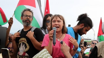 Cela z pluskwami, mało jedzenia. Greta Thunberg skarży się na Izrael