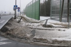 Celiński uderzył autem w ekran dźwiękochłonny – zobacz miejsce wypadku 