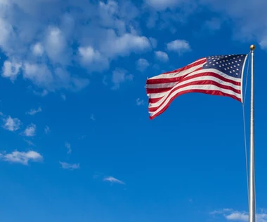 Celny pojedynek nabiera tempa. UE odpowie USA taryfami za 93 mld euro