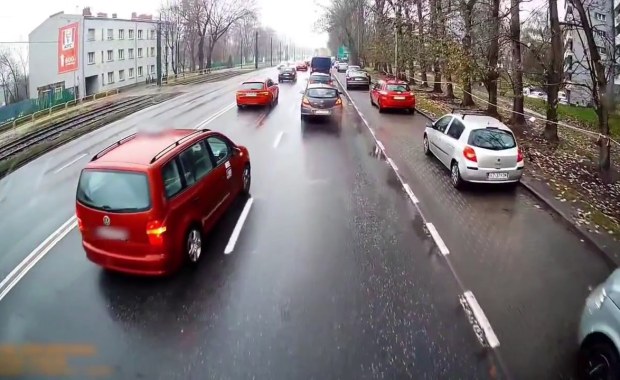 Celowo zajechał drogę ciężarówce [FILM]