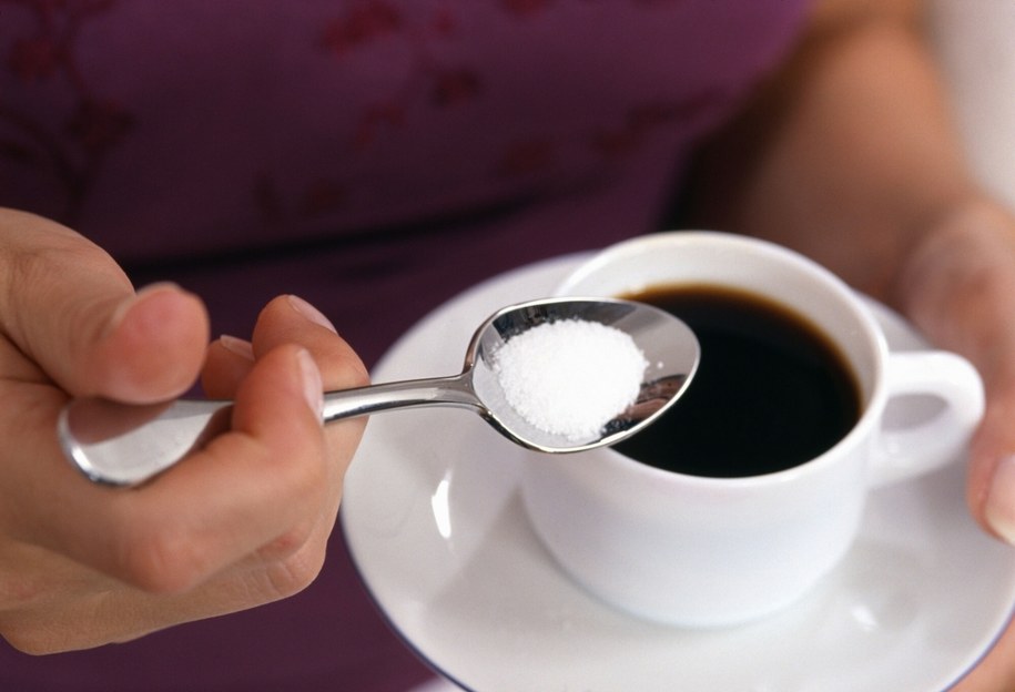 Cena cukru mocno w górę? Możliwe skutki przywrócenia ceł /East News