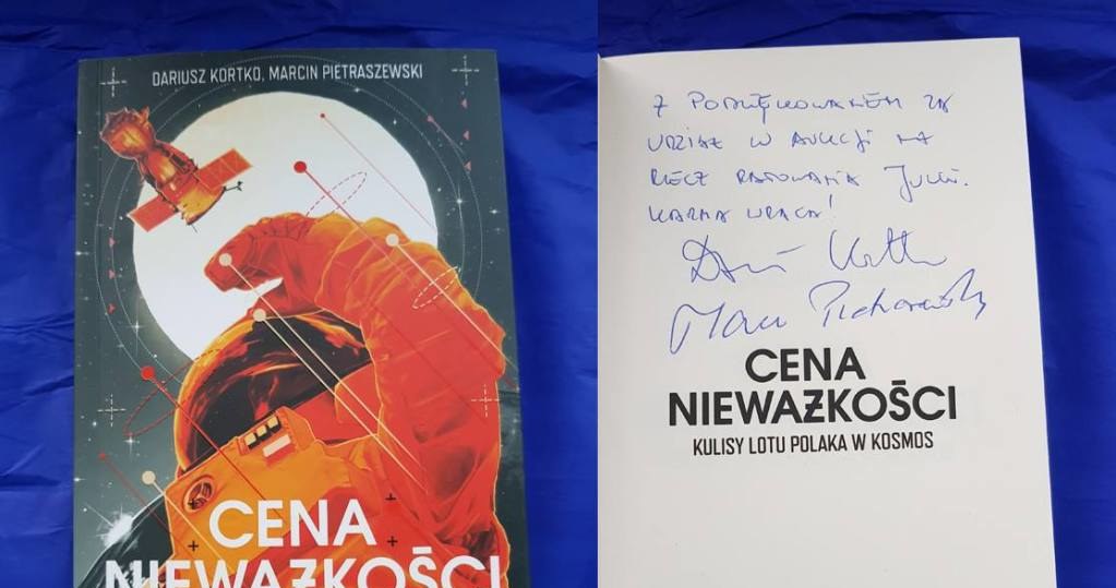 "Cena nieważkości" z podpisami autorów /materiały prasowe