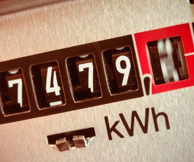 Cena prądu będzie niższa z datą wsteczną. Poprawka przyjęta przez Sejm
