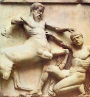 Centaur zabijający Lapitę, fragment fryzu z Partenonu na Akropolu /Encyklopedia Internautica