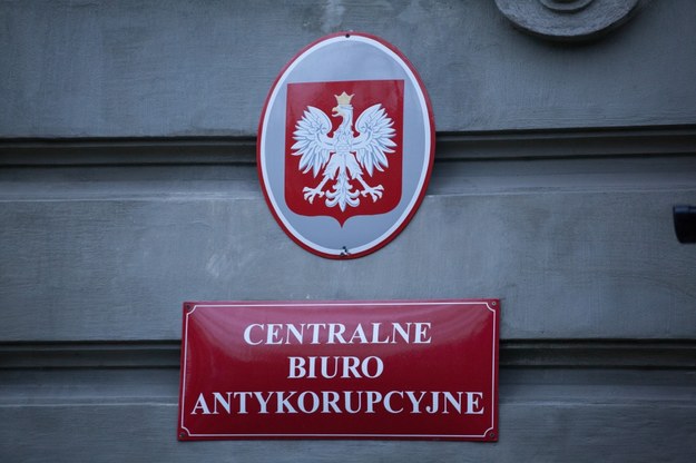 Centralne Biuro Antykorupcyjne zatrzymało osiem osób podejrzewanych o oszustwa podatkowe /Marcin Kaliński /PAP