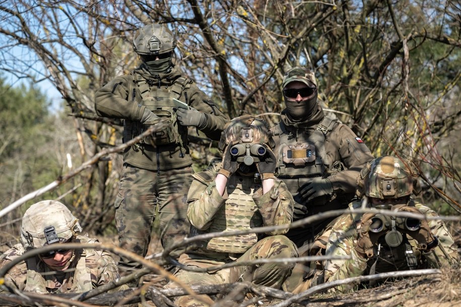 Centrum Szkolenia WOT /Tytus Żmijewski /PAP