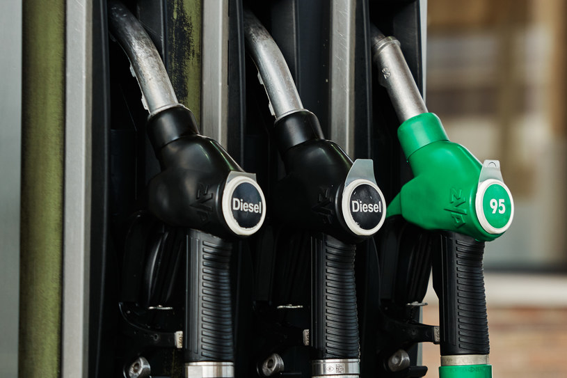 Ceny benzyny mogłyby być niższe, gdyby nie wysokie marże detaliczne - wskazują eksperci. /123RF/PICSEL