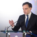 "Ceny energii w Polsce muszą spadać". Minister finansów wskazał kluczowy sektor