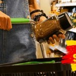 Ceny kawy lecą w dół. Te sklepy właśnie ogłosiły wielkie przeceny!