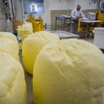 Ceny masła na aukcji GDT spadły najsilniej od lipca 2016 r.