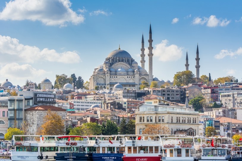 Ceny mieszkań w Turcji wzrosły w ciągu roku o blisko 100 proc. Na zdjęciu Meczet Sulejamana w Stambule /123rf.com /123RF/PICSEL