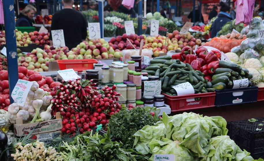 Ceny na Kleparzu przed świętami /Józef Polewka /RMF FM