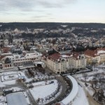 Ceny noclegów tuż przed sylwestrem. Polskie "Monte Carlo" znów się wyróżnia