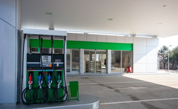 Ceny paliw a zakaz alkoholu na stacjach. Nieprzychylna opinia ministra energii