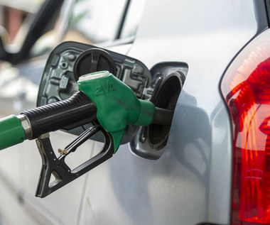 Ceny paliw. Benzyna znów jest droższa od oleju napędowego. A to nie koniec