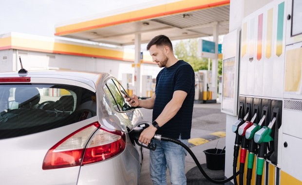 Ceny paliw na stacjach. Gdzie najtaniej, a gdzie najdrożej? 