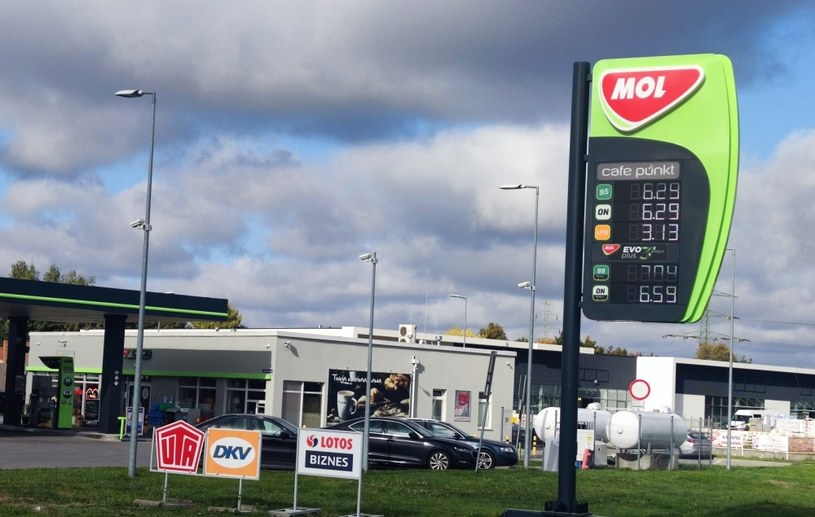 Ceny paliw na stacji MOL pod Wrocłąwiem /interia /INTERIA.PL