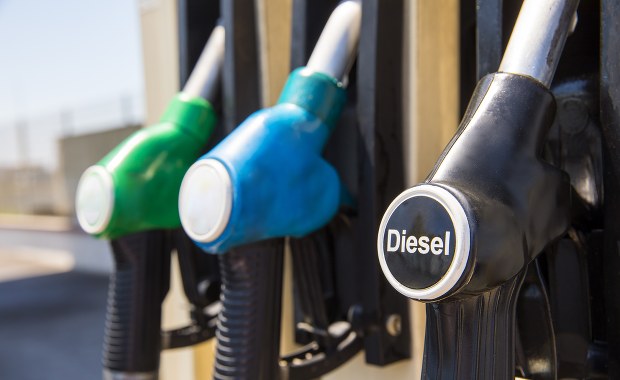 ​Ceny paliw ostro w górę. Kilkanaście groszy drożej niż przed tygodniem!