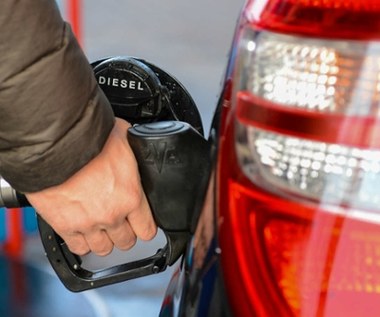 Ceny paliw poniżej 6 zł. Kierowcy rzucili się na nową stację